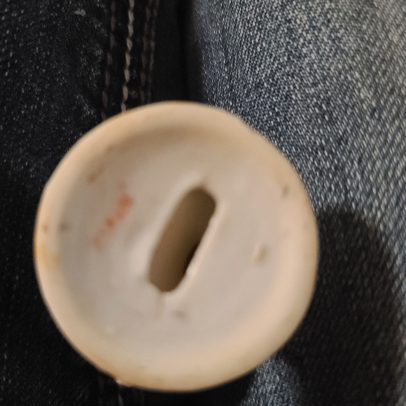 Figure - Picture 7 of 11